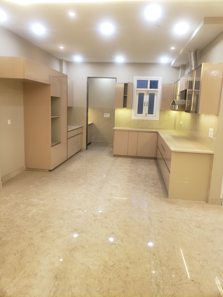 2 BHK Builder Floor For Rent in Janakpuri