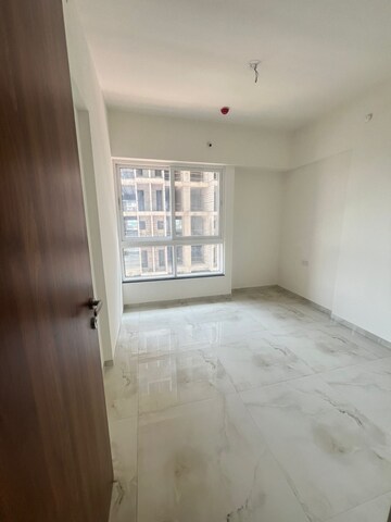 Room in 2 BHK Apartment at VTP HiLife, Wakad – for Rent