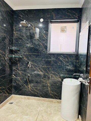Balcony in 3 BHK Builder Floor at Sector 27 – for Rent