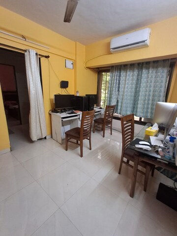 1 BHK Apartment For Sale in Link Garden, Andheri West