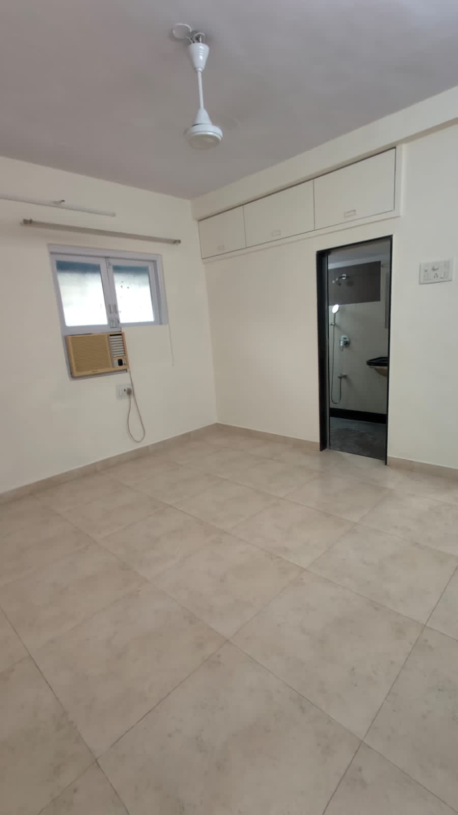 1 BHK + Study Room Apartment For Sale in Malad CHS