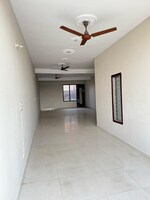 1800 Sq.Ft. Showroom in Sector 88