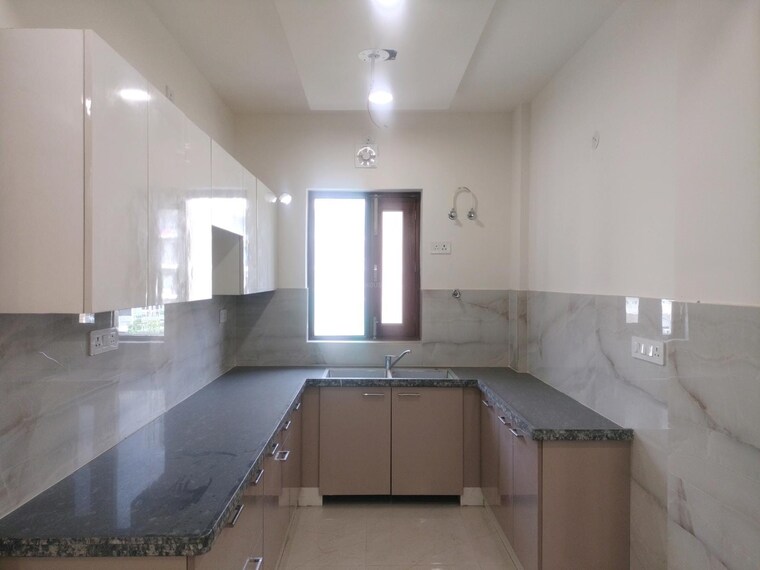 Kitchen, bptp-eden-estate 4 Bedroom 2250 Sq.Ft. Builder Floor In Sector 81 Faridabad 8874644