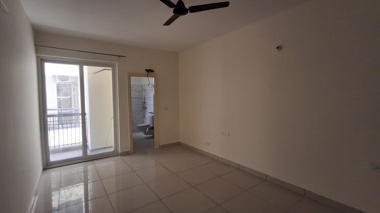 Room, patiala road 3 Bedroom 1400 Sq.Ft. Apartment In Patiala Road Zirakpur 8874622