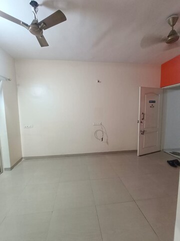 Room in 2 BHK Apartment at Aishwaryam Ventures, Pimpri Chinchwad Pcmc – for Rent