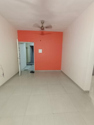 Room in 2 BHK Apartment at Aishwaryam Ventures, Pimpri Chinchwad Pcmc – for Rent