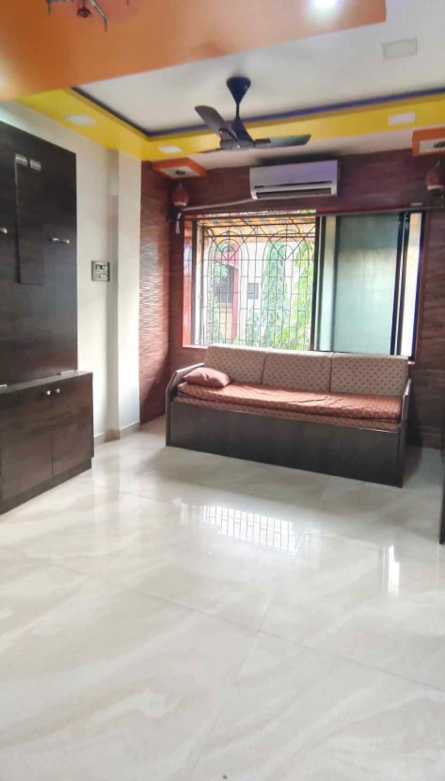 2 BHK + Pooja Room Apartment For Rent in Milap Complex