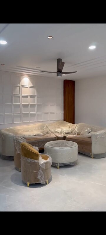 Bathroom in 4 BHK Apartment at BPTP Eden Estate, Sector 81 – for Sale
