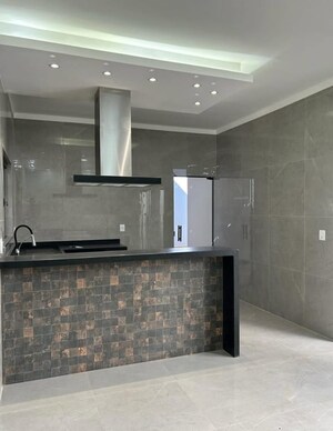 Kitchen in 2.5 BHK Builder Floor at Sector 29 – for Sale