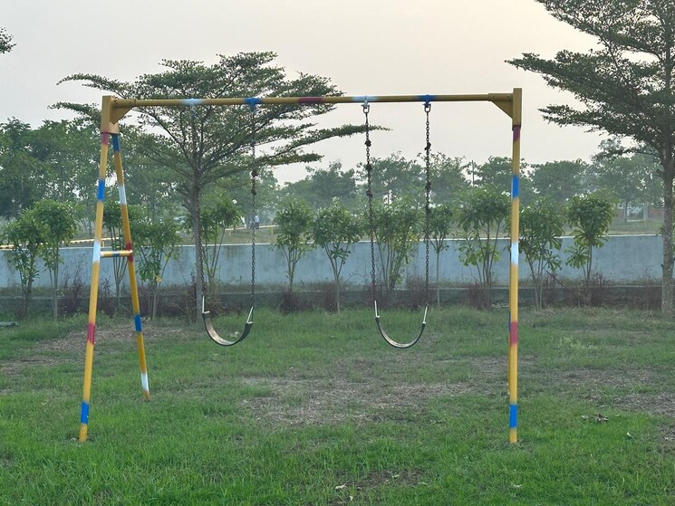 Garden, bhogapuram  180 Sq.Yd. Plot In Bhogapuram Vizag 8874682