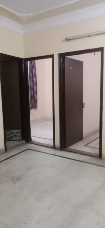 Building Lobby in 2 BHK Builder Floor at Laxmi Nagar – for Rent