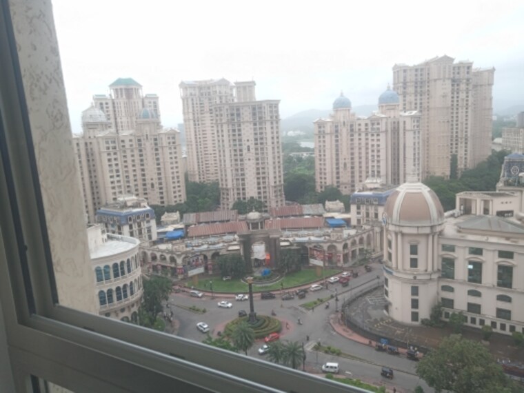 Exterior View, hiranandani-regent-hill 1 Bedroom 379 Sq.Ft. Apartment In Powai Mumbai 8874786