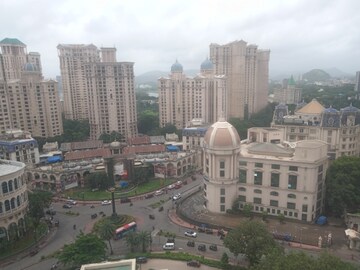 1 BHK Apartment For Sale in Hiranandani Regent Hill, Powai