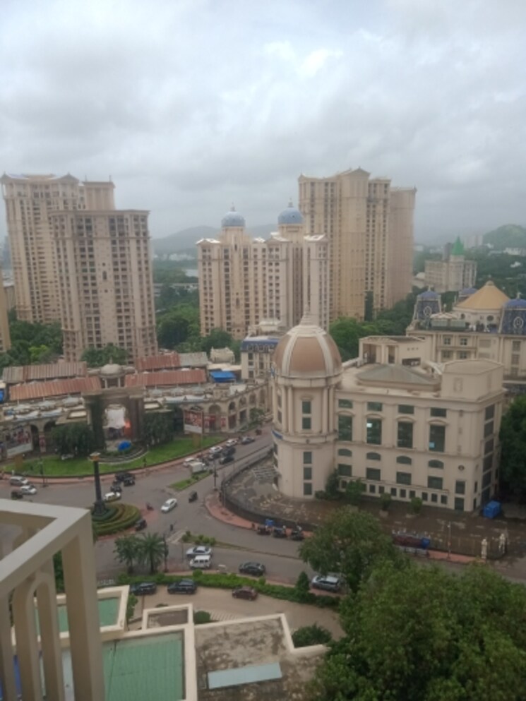 Exterior View, hiranandani-regent-hill 1 Bedroom 379 Sq.Ft. Apartment In Powai Mumbai 8874786