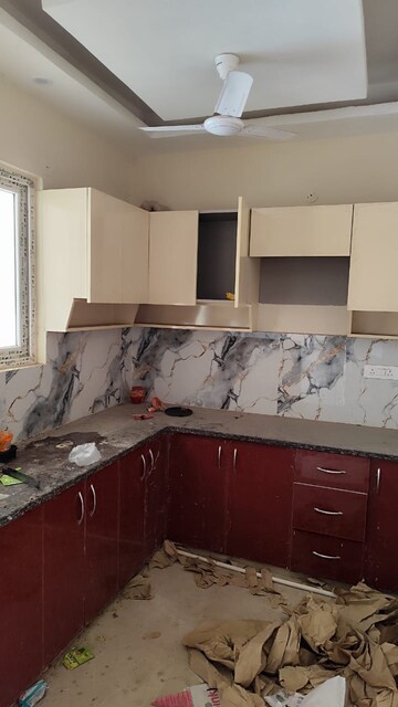 Kitchen in 4 BHK Villa at Vrindavan Garden, Sector 16b Greater Noida – for Sale