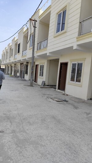 4 BHK Villa – Exterior View View at Vrindavan Garden, Sector 16b Greater Noida - for Sale