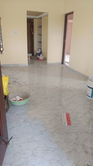 Parking in 2 BHK Independent House at Hosur Krishnagiri rd – for Sale