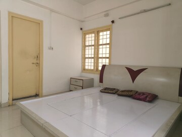 Bedroom in 3 BHK Apartment at Apoorva Paradise, Ramamurthy Nagar – for Rent
