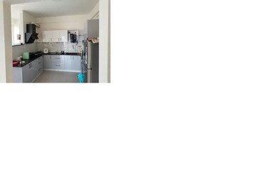 Room in 3 BHK Apartment at Purva Palm Beach, Hennur Road – for Rent