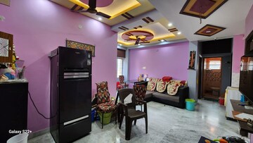 Gym in 3 BHK Builder Floor at Behala Chowrasta – for Sale