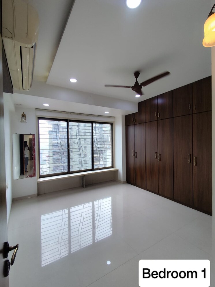 Room, sugee-akanksha 2 Bedroom 700 Sq.Ft. Apartment In Dadar West Mumbai 8874880