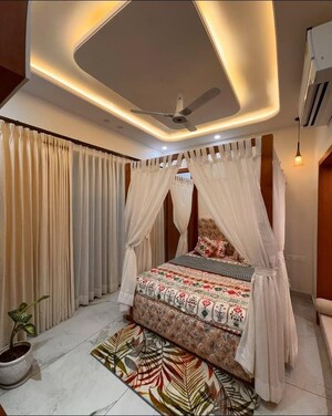 Bedroom in 4 BHK Builder Floor at Sector 38 – for Sale