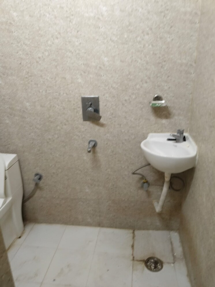 Other, palam vihar 1 Bedroom 100 Sq.Yd. Builder Floor In Palam Vihar Gurgaon 8874873