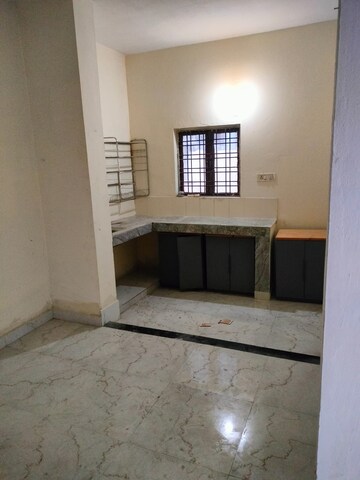 1 BHK Builder Floor For Rent in Sector 45