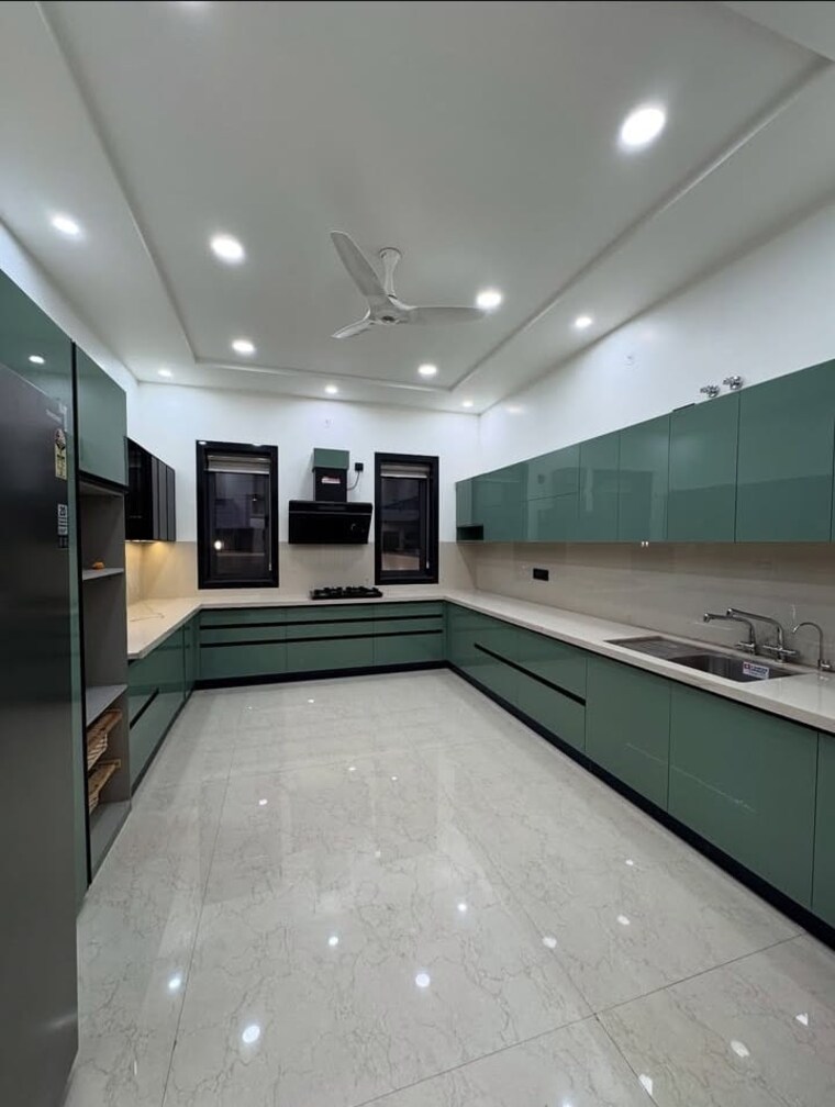 Kitchen, sector 30 2.5 Bedroom 2295 Sq.Ft. Builder Floor In Sector 30 Faridabad 8874971