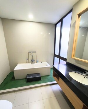 Kitchen in 3 BHK Builder Floor at Sector 37 – for Sale