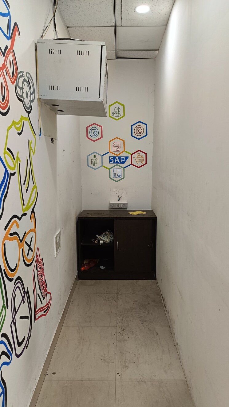 undefined, salt lake sector v Commercial Office Space 1050 Sq.Ft. In Salt Lake Sector V Kolkata 8875019