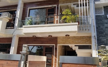 6+ BHK Independent House For Sale in Sector 37