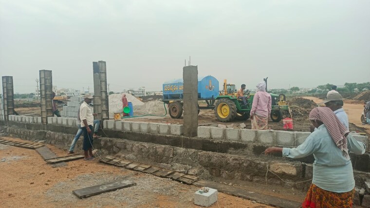 Exterior View, lb nagar  200 Sq.Yd. Plot In Lb Nagar Hyderabad 8875047