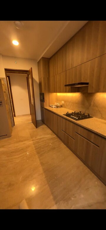 2 BHK Apartment For Rent in Ambience Creacions, Sector 22