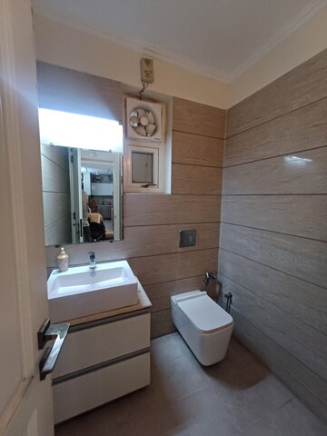 Bathroom in 3.5 BHK Villa at Sector 23 – for Rent