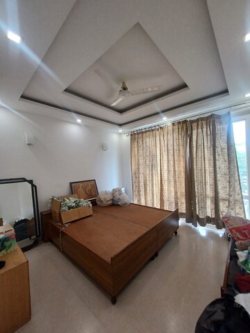 Living Room in 3.5 BHK Villa at Sector 23 – for Rent