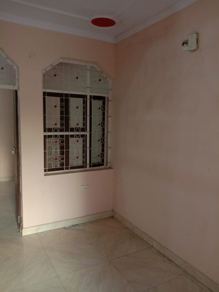 Room, ashok nagar 2.5 Bedroom 900 Sq.Ft. Builder Floor In Ashok Nagar Delhi 8875120