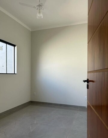 Room in 2.5 BHK Builder Floor at Sector 35 – for Sale
