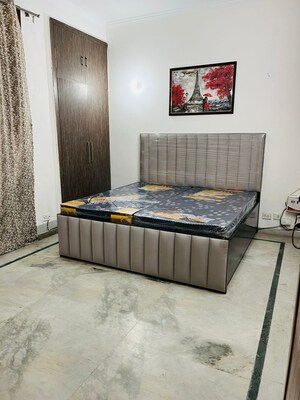 Bedroom in 4 BHK Builder Floor at The Grand, Sector 52 – for Sale