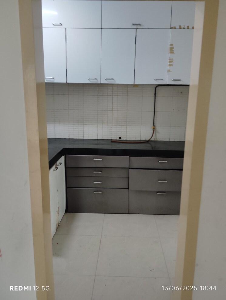 Kitchen, soham-tropical-lagoon 2.5 Bedroom 750 Sq.Ft. Apartment In Ghodbunder Road Thane 8875158