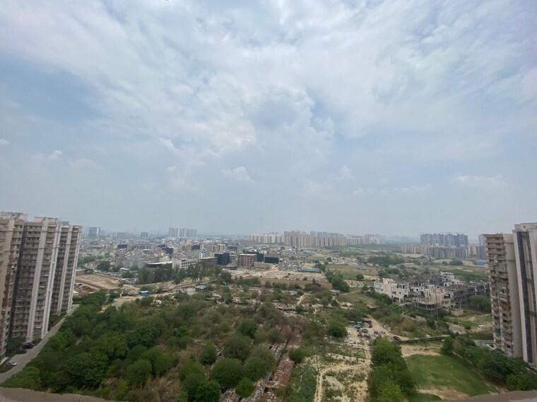 Master Bedroom, amrapali-crystal-homes 4 Bedroom 2175 Sq.Ft. Apartment In Sector 76 Noida 8875185