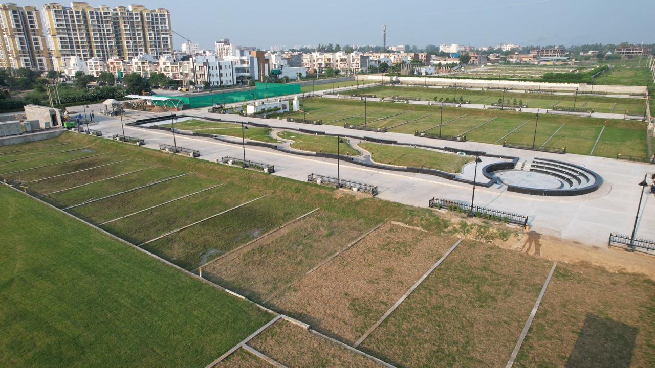 Plot For Sale in Craft Homes