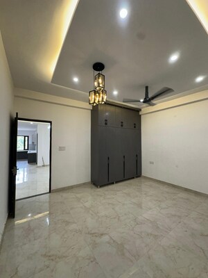 Room in 3 BHK Builder Floor at Avantika Colony – for Sale