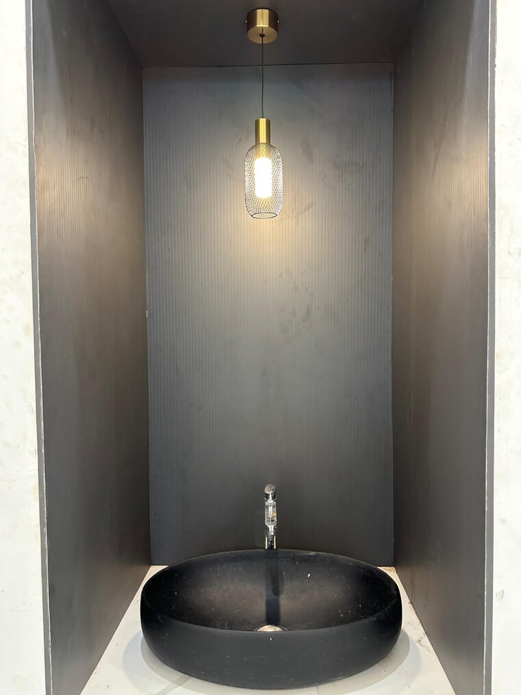 Bathroom, avantika colony 3 Bedroom 240 Sq.Yd. Builder Floor In Avantika Colony Ghaziabad 8875213