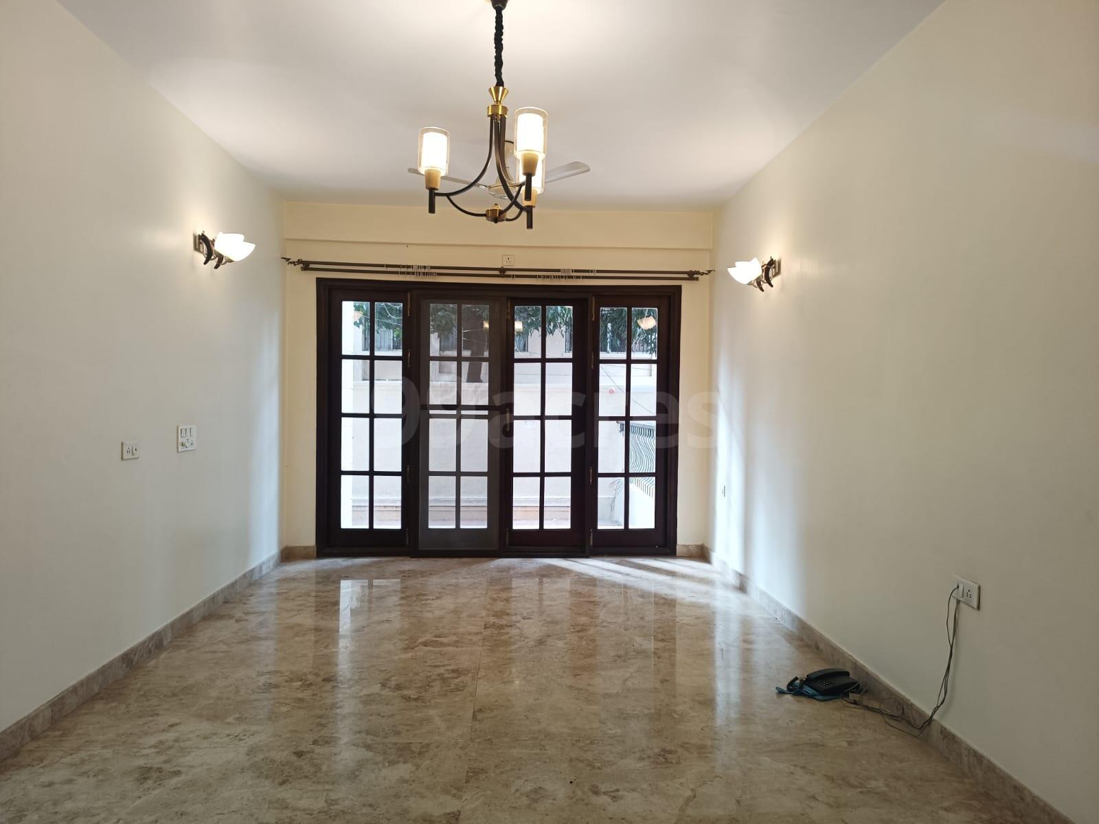 3 BHK + Servant Room Apartment For Sale in Elegant Eden