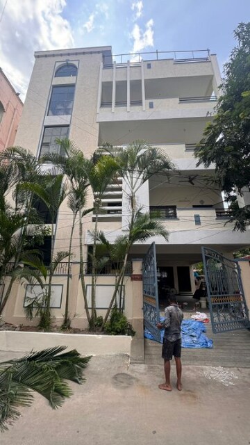 6+ BHK Builder Floor – Exterior View View at Tarnaka - for Sale