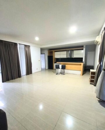 Living Room in 2 BHK Builder Floor at Sector 36 – for Sale