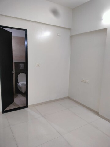 Room in 3 BHK Apartment at SRK Leelavati, Karve Road – for Sale