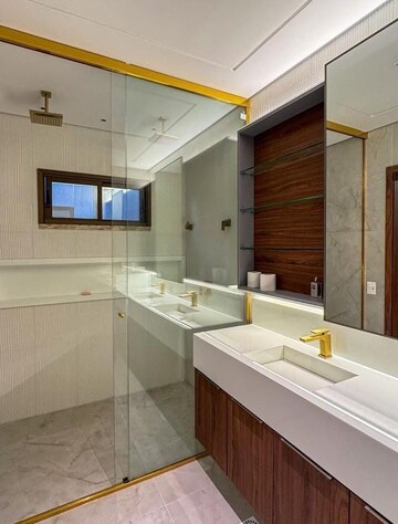 Kitchen in 2 BHK Builder Floor at Sector 36 – for Sale