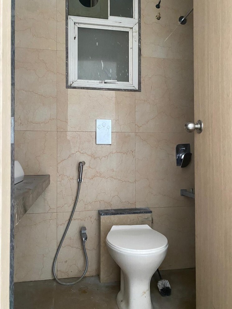 Bathroom, raheja-gardens 1 Bedroom 540 Sq.Ft. Apartment In Wanwadi Pune 8875326